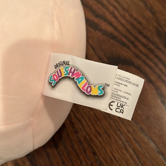 Squishmallow - Picture 3 of 3